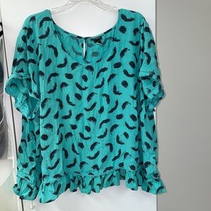 Torrid size 4 top